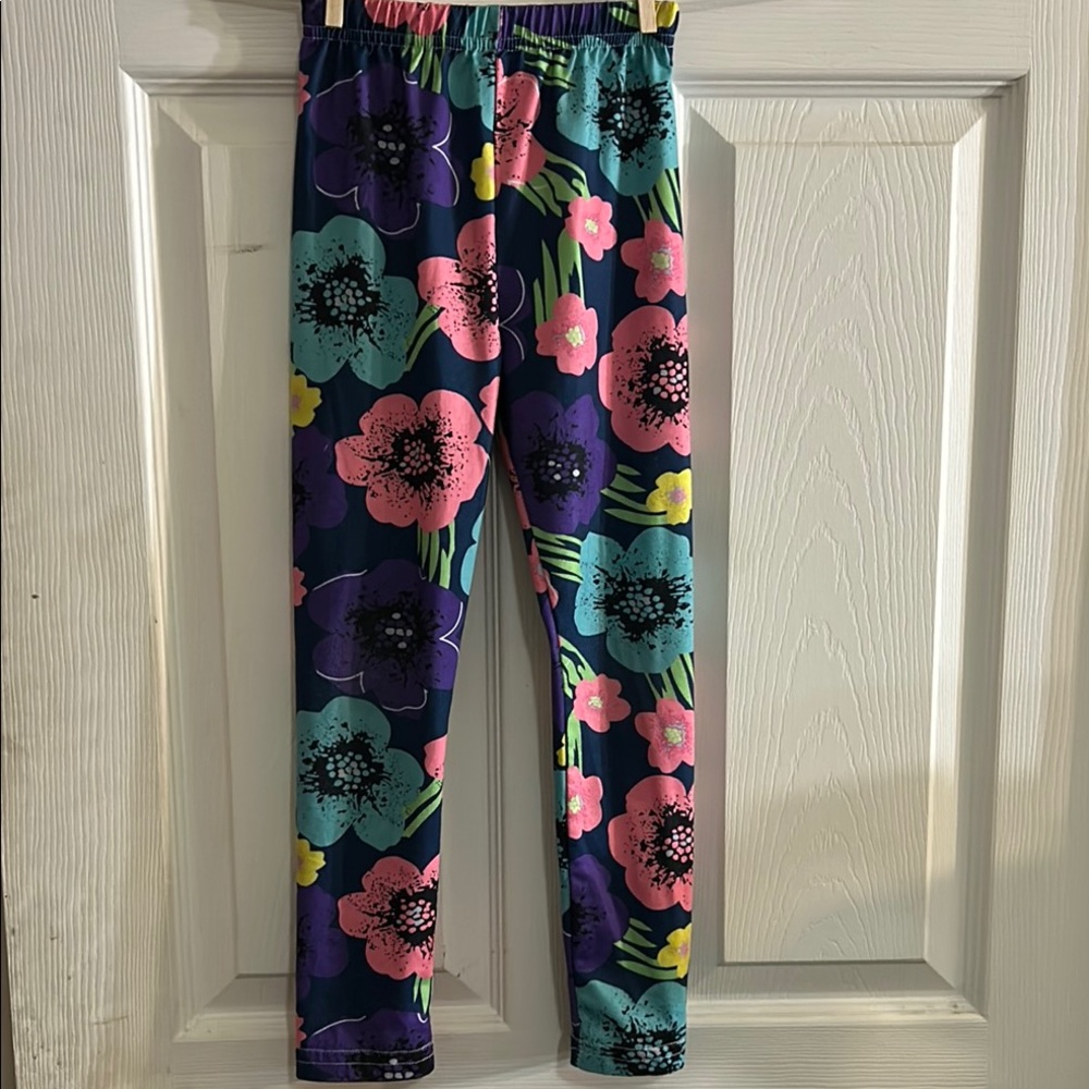 Cut Loose Pink and Purple Floral Leggings